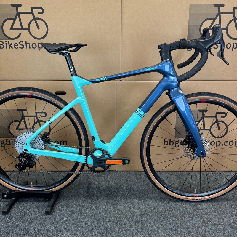 Demo Bianchi Arcadex, 13-speed Campagnolo Ekar, Carbon Gravel Bike-2023, Medium