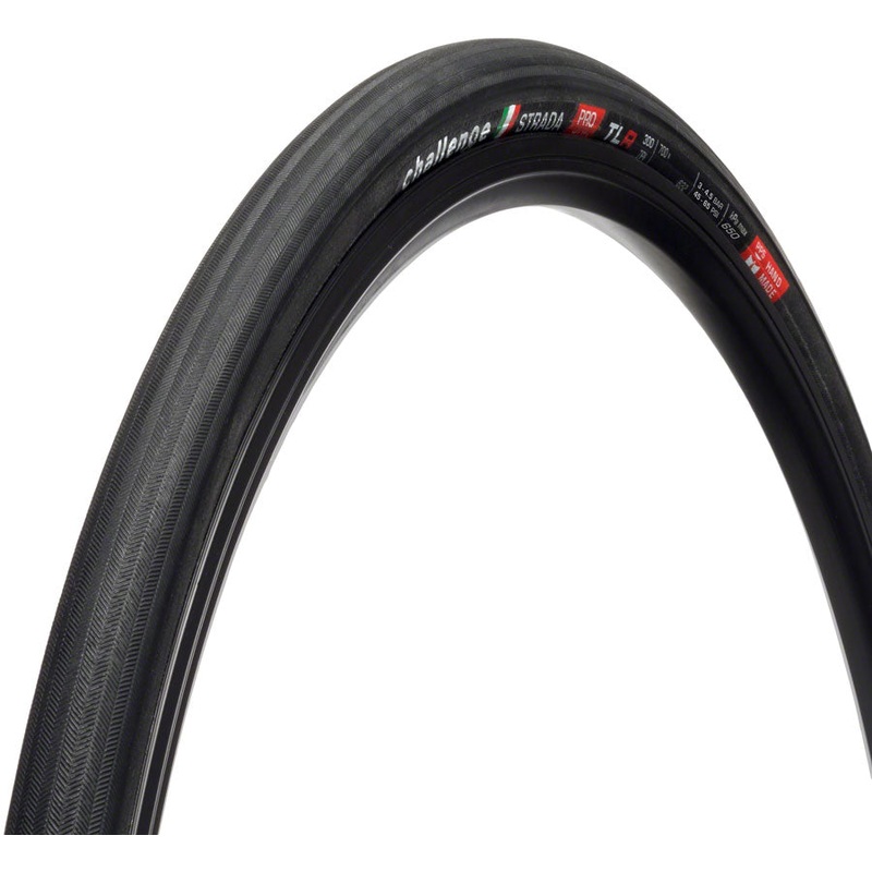 Challenge Strada Pro TLR Road Tire 700x30C Folding Tubeless Ready SmartPlus SuperPoly 300TPI Black